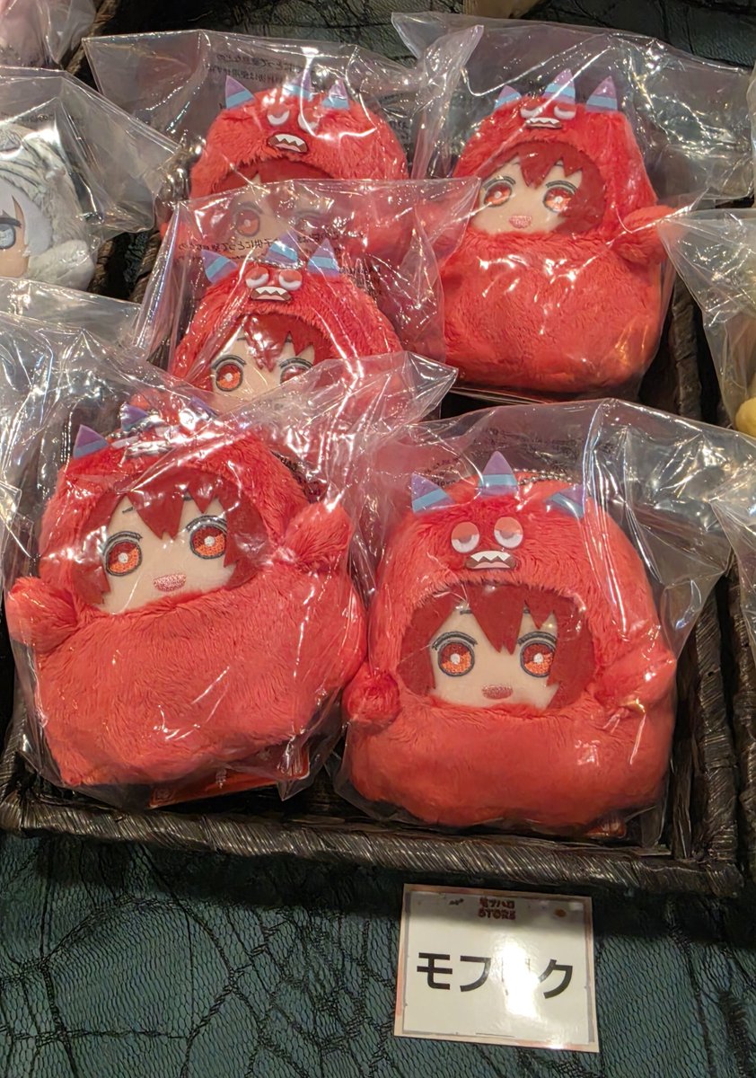 rion_02glass's tweet photo. 予約した子がお家に届くまで見るだけ…⁝( `ᾥ´  )⁝
と、自分に言い聞かせつつカメラに収めてきた飼い主さんのお迎え待ちモフ達を見て欲しい…マジで本当に可愛いから… https://t.co/QJoxRsFwCh