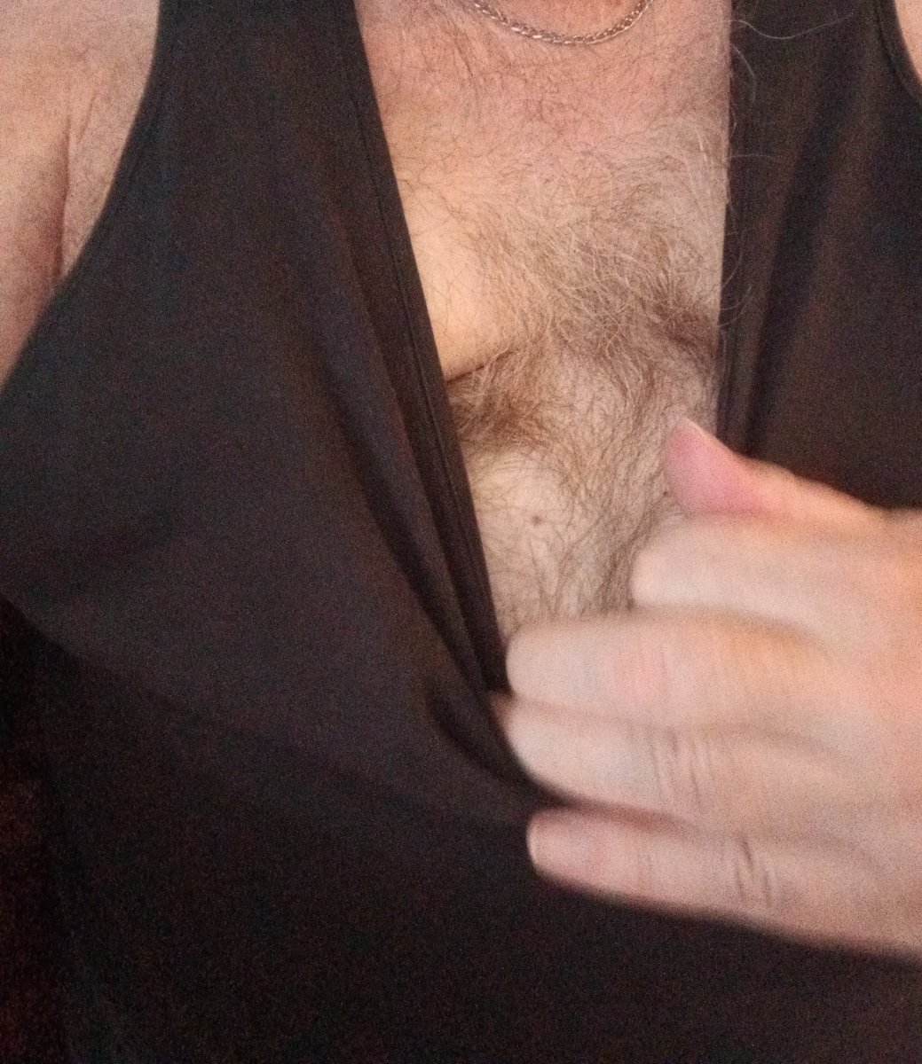 thehatsoff's tweet photo. #Hairychest Friday 😊 https://t.co/RXGGsmi1gb