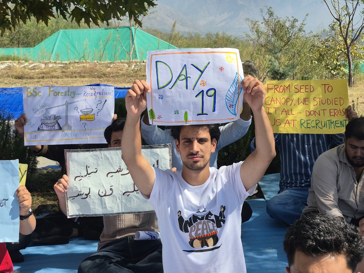 JKFSA_'s tweet photo. DAY 19 OF PROTEST | DAY 11 OF CHAIN HUNGER STRIKE

Nineteen days into this movement, the question is no longer simply how long students have been standing here, but why a resolution to their concerns remains so difficult to reach.

Our academic journeys, research and professional aspirations cannot remain on hold indefinitely.

How much longer must the Forestry community wait for a decision that can finally move this matter forward?

@OmarAbdullah @dcganderbal @PCCFANDHOFF_JK @sakinaitoo @JatinKishore7 @JavedRanaa @Sunil_SharmaBJP @ANI @GreaterKashmir @RisingKashmir @GulistanNewsTV @Gbl_Police @javeddar786

#Day19 #ChainHungerStrike #ForestryStudents #ForesterRecruitment