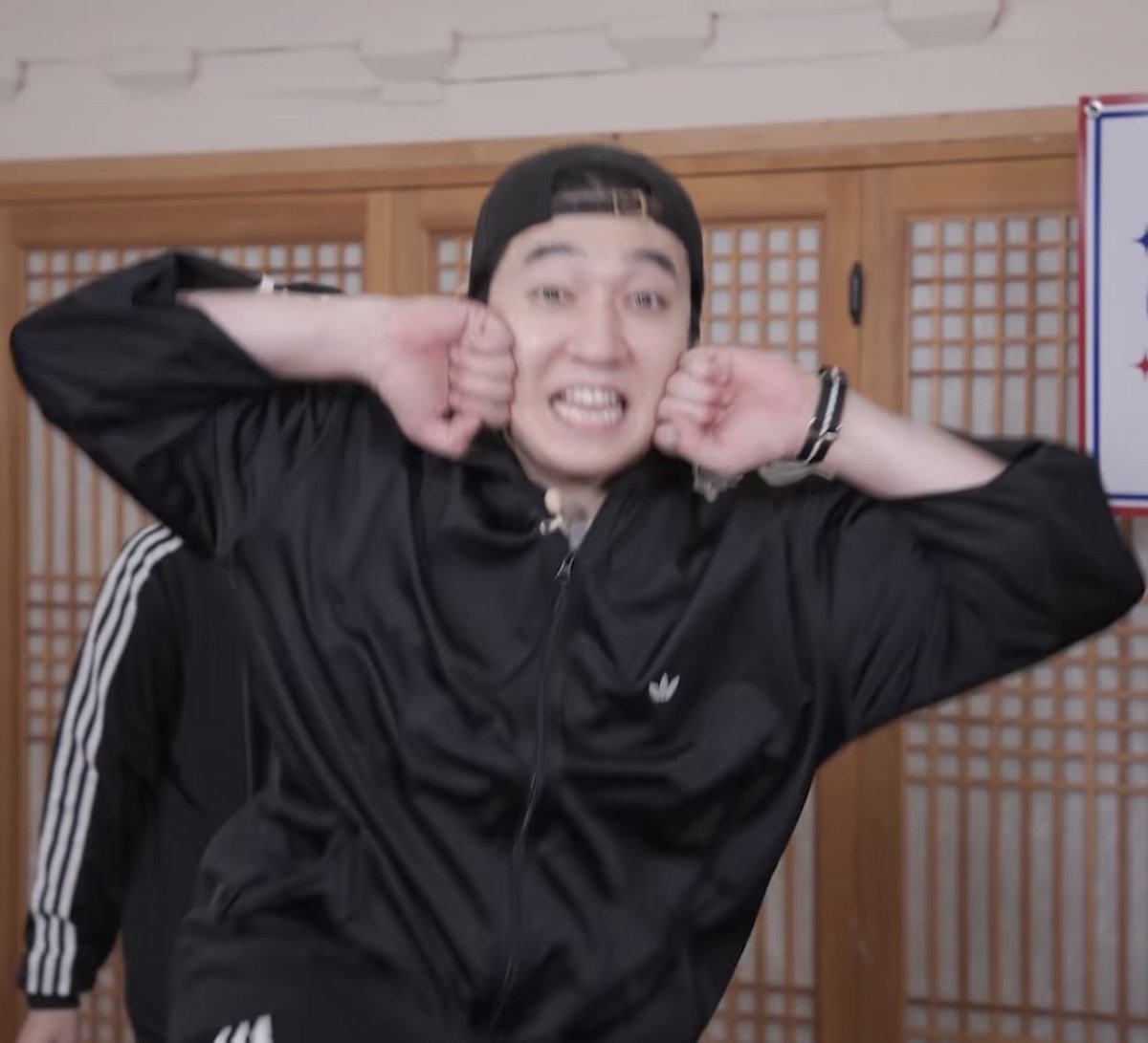 daybreadd's tweet photo. 너무 사랑스럽네요 https://t.co/YwTXasCtf3