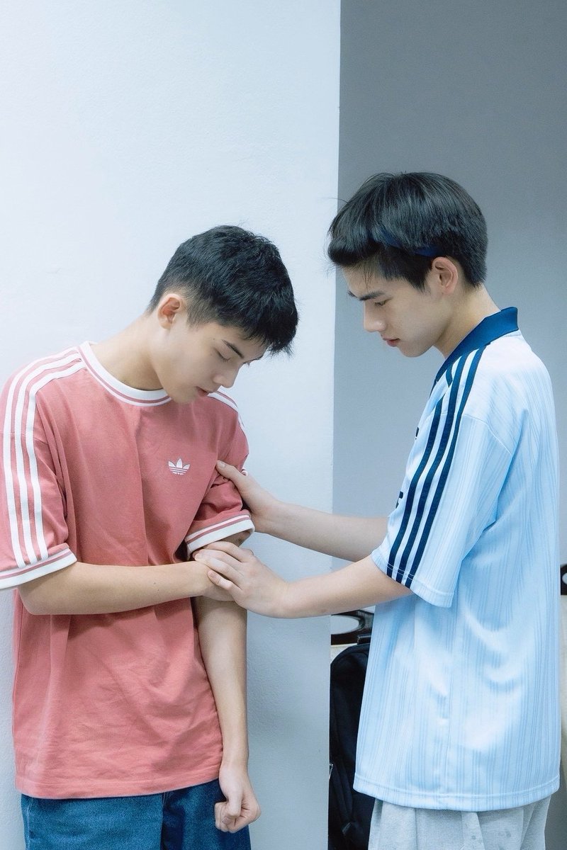 ThinthawtarA's tweet photo. Looking at the vibe of this photo, don't tell me Leeputter is gonna make CCC fans cry again? 🥹
#Ujeenayp_
#yugeneyannawat
#CCCworkshop
#ClassCrushCrisis
#เพื่อนสนิทระวังคิดไม่
@yugeneyaknonmak
@ujeenayp_ https://t.co/pESU6HtDpr