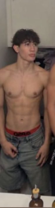 CuteBoysInTheW's tweet photo. Nidal sondeé https://t.co/yvdoNahLd0