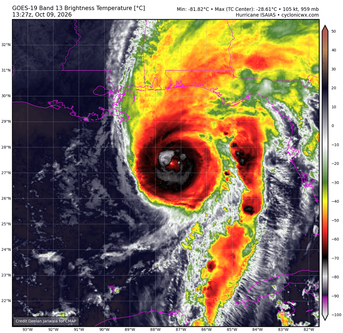 James_Weather41's tweet photo. Major Hurricane #Isaias is getting MUCH closer to land, the first impacts will be felt very shortly, expect damaging winds, heavy rainfall, storm surge, and tornadoes tonight. https://t.co/Jl7Y21zVWJ