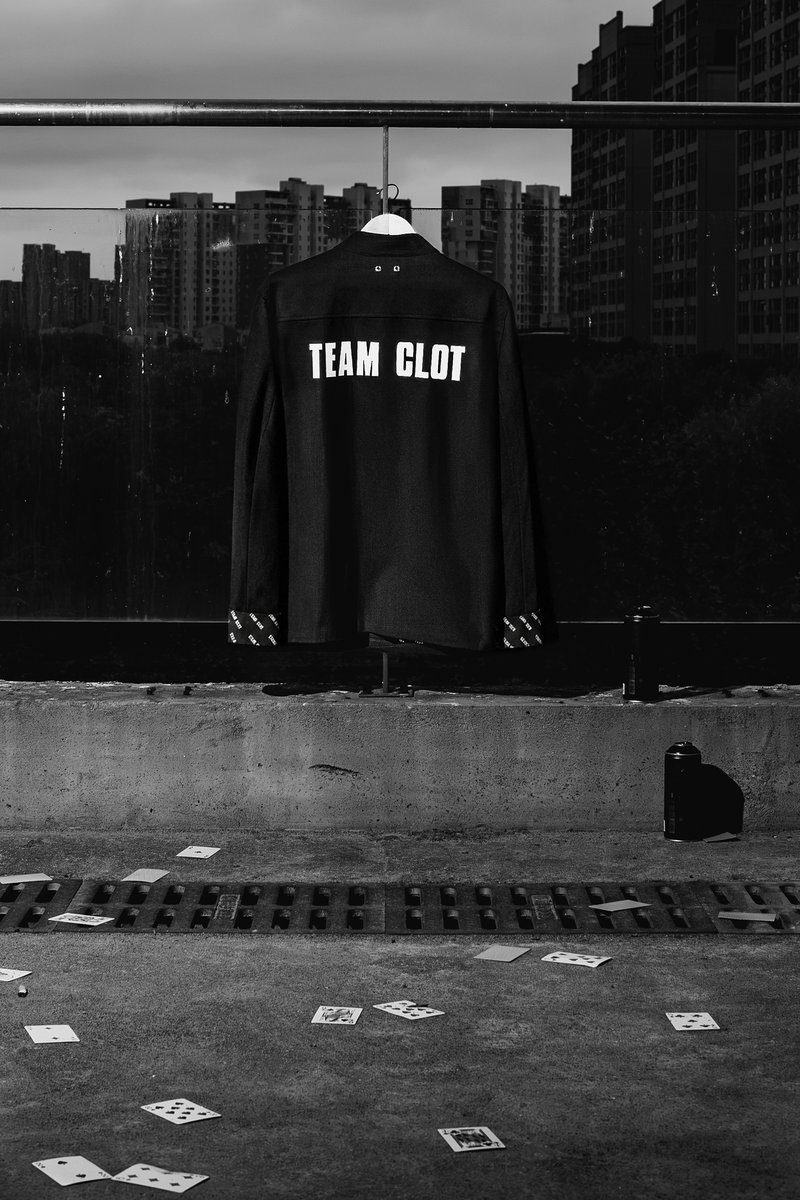 teamwangdesign_'s tweet photo. The full collection is now revealed.

🛒 Available October 11, 10:00 AM (UTC+8) via official TEAM WANG design, CLOT &amp; JUICE channels online and in-store.

WE ARE ALL ON OUR WAY.

#ONMYWAY #TEAMCLOT #TEAMWANGdesign #CLOT #TEAMWANGdesignxCLOT https://t.co/QrIVocKyML