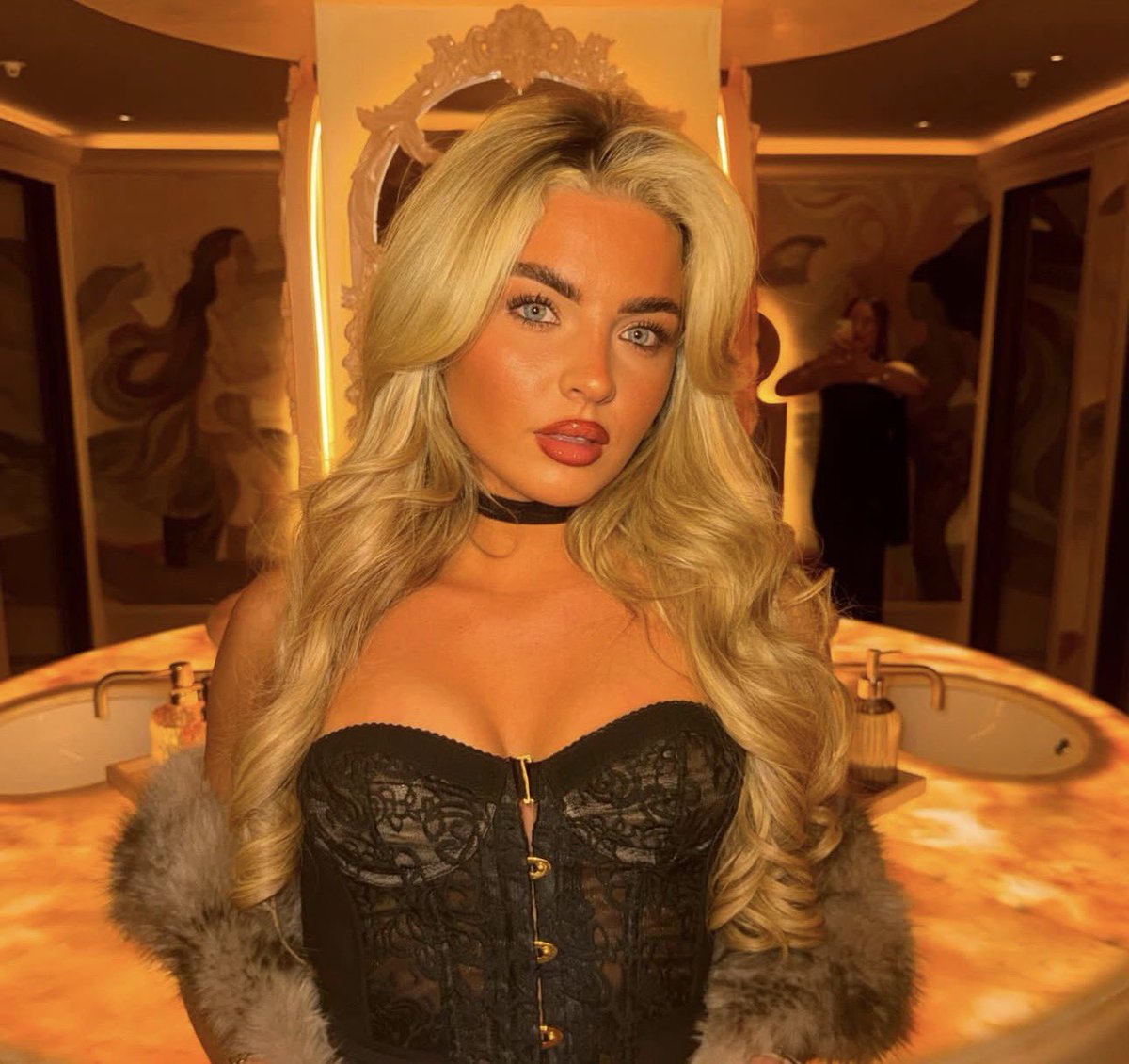 downbadbetaNE's tweet photo. virgin beta, Risking my slut irls. So high and pathetic for  irls and influencers. dm anything no limits help my pathetic cock sink. take my irls socials and ruin me dm or follow  #wankchat #goon #dom #expose #humiliate #cuck #twink #sissy #virgin #socials #insta #uk #wankbattle https://t.co/aQxTGPAsXi