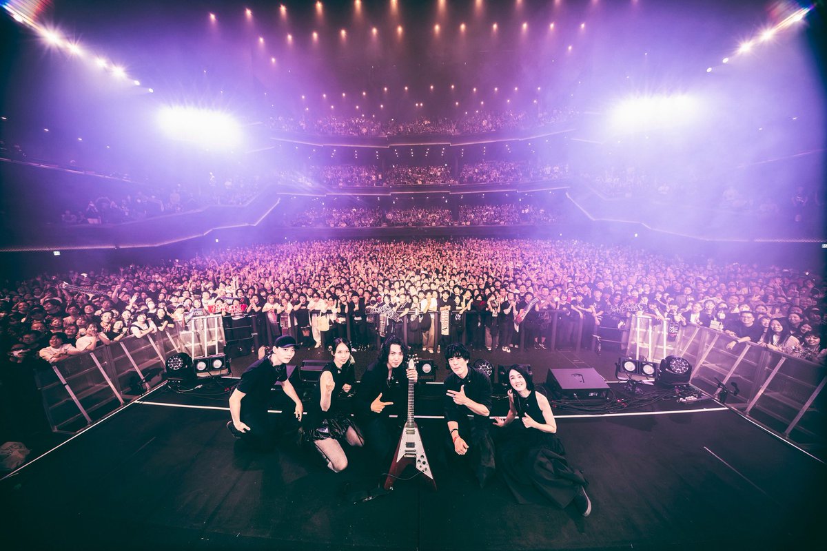 BBS_2026's tweet photo. 10月9日SGC HALL ARIAKE
川島道行10周忌LIVE “FRONT CHAPTER” -DECADE- Tour 2026」FINAL
終了！！ありがとうございました！！

これからもよろしくお願いします🌹
📸@yusuke_mphoto https://t.co/pPoPhrhv2I