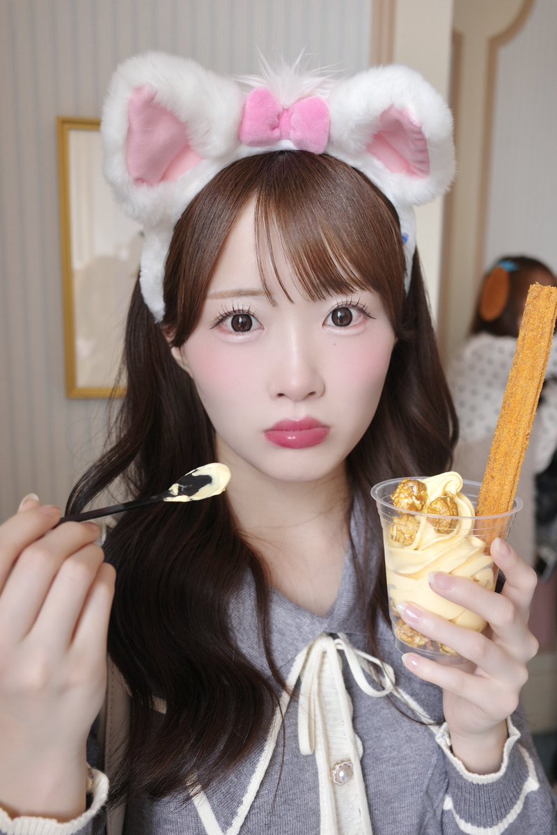 48Suzuha_16LOVE's tweet photo. こちら3年越しに1万いいね ㊗️
嬉しい ! ありがとうございます 🎀♡

AKB48のずんちゃんこと
山根涼羽 （やまね すずは） です 🍓🫶🏻💞

AKB48をたくさん好きになってほしいです 🫶🏻
AKB48についての情報はこちらから 🌟
・https://t.co/imlx9KcdXJ https://t.co/9OLWd7I7cX