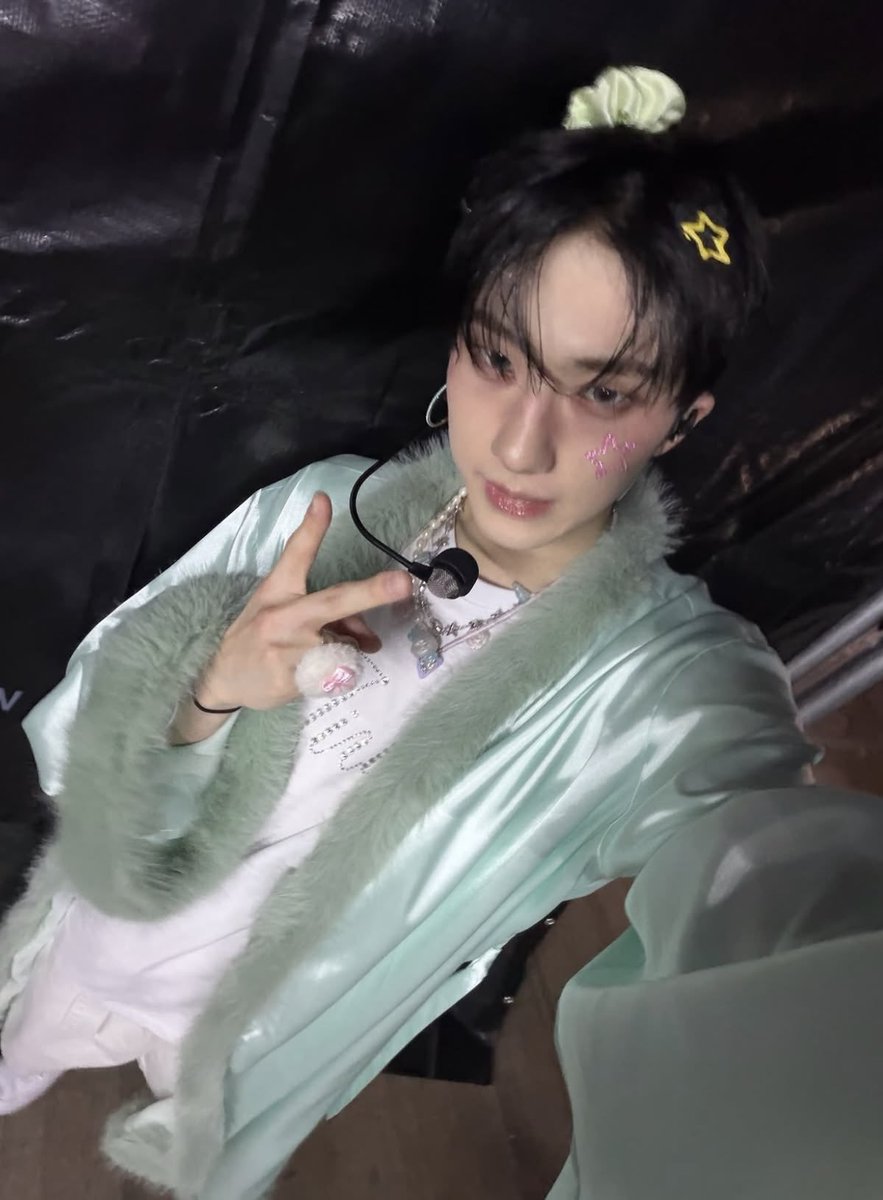 jiungsakes's tweet photo. Okay pap-nya sebelum snorkmimi. Good night bnuuy. @miihisakes2 https://t.co/SDmzcNM978