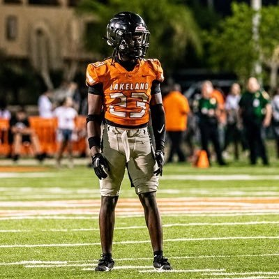CountyPolk's tweet photo. 🏈Recruiting News🏈
'27 DB Travoris "Chop" Black has been offered by Wake Forest. The speedy senior was a rotation piece during his junior season but is now one of the best lockdown corners in the central Florida region https://t.co/QOIN0ivx1C