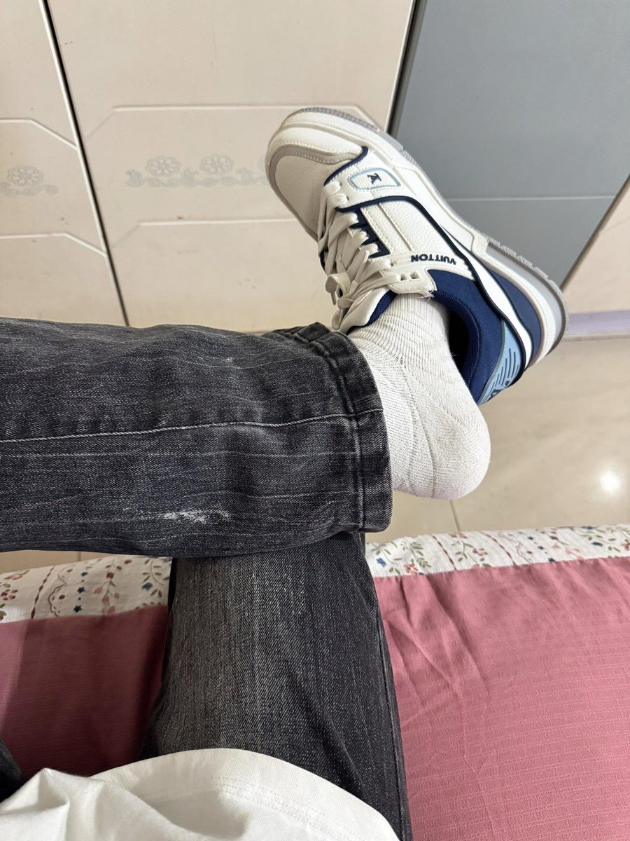 uchuui13's tweet photo. 有没有傻逼来舔 #上贡 #男权 #小孩爹 #男初 #羞辱 #贡 #ATM #恶堕 #无脑 #报销 #账单奴 #锁 #无底线 #压榨  #黑心 https://t.co/zxqpmKb3r3