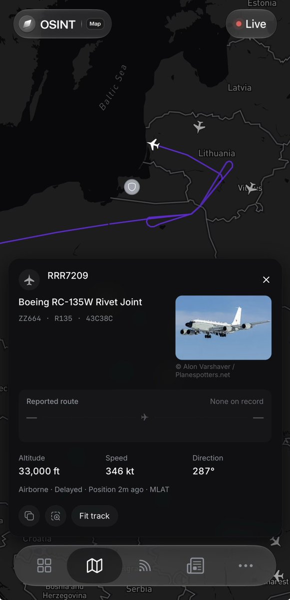OSINTMapLive's tweet photo. An RAF RC-135W Rivet Joint reconnaissance aircraft (RRR7209) has been flying loops over Poland and Lithuania near the Kaliningrad border at 33,000 ft. It's now over western Lithuania, heading west-northwest. https://t.co/2iXWV81xkD