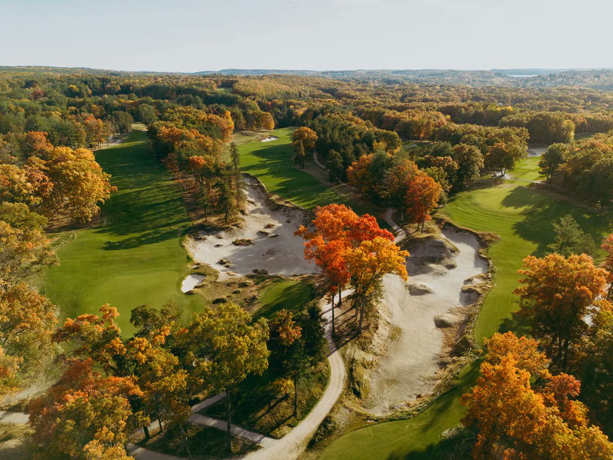 LINKSMagazine's tweet photo. The duo of @coorecrenshaw are primarily known for their innovative, brilliant original designs. Less renowned, but extremely impressive, are the firm’s successes with restorations and redesigns.

Here are 10 of the top Coore &amp; Crenshaw renovations: https://t.co/FNpwYEOeC5 https://t.co/uQox4sLgV0