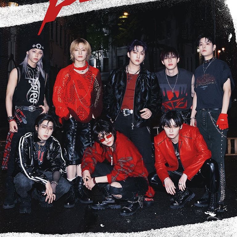chartdata's tweet photo. .@Stray_Kids's "Chk Chk Boom" is now certified Silver in the UK. https://t.co/EWG1aGkIvY