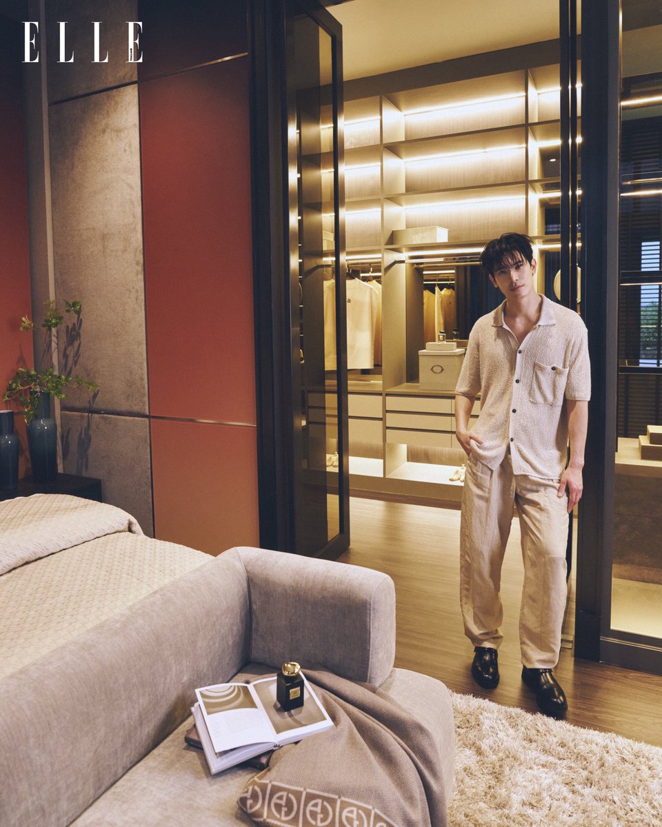 ELLEThailand's tweet photo. #ELLEDigitalCover สัมผัสดีเทลของบ้านดีไซน์ล่าสุดจากโครงการ Bangkok Boulevard Signature Chaengwatthana-Ratchaphruek ของ SC ไปกับสน ยุกต์ @SONYUKE ในชุดคอลเล็กชั่นล่าสุดจาก Armani 
 #LuminousSanctuary
#BangkokBoulevardSignature
#TheNewSC
#Armani https://t.co/f9jJh2TuRb