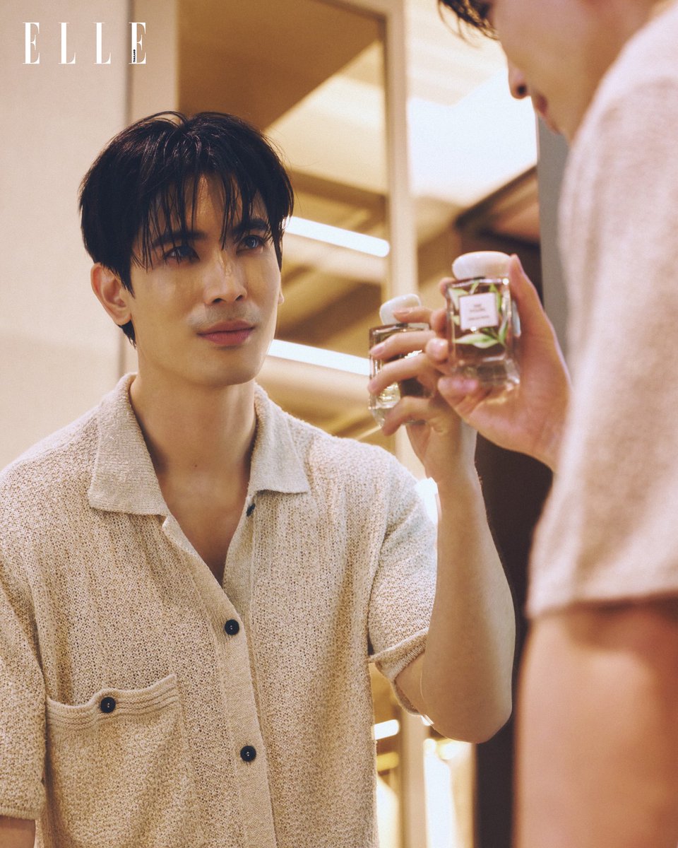 ELLEThailand's tweet photo. #ELLEDigitalCover สัมผัสดีเทลของบ้านดีไซน์ล่าสุดจากโครงการ Bangkok Boulevard Signature Chaengwatthana-Ratchaphruek ของ SC ไปกับสน ยุกต์ @SONYUKE ในชุดคอลเล็กชั่นล่าสุดจาก Armani 
 #LuminousSanctuary
#BangkokBoulevardSignature
#TheNewSC
#Armani https://t.co/f9jJh2TuRb