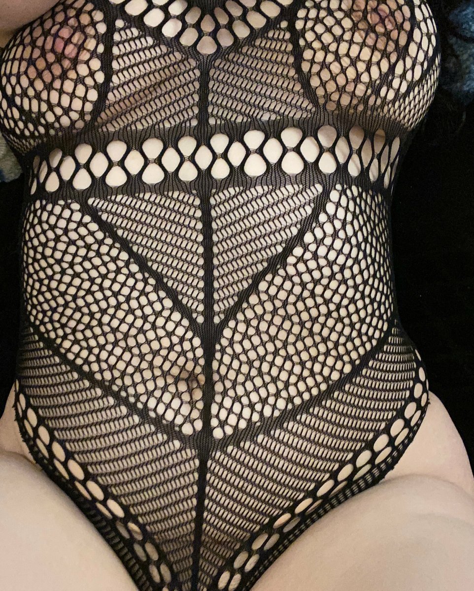 BamDivina's tweet photo. Where's the good and obedient boys are ? Cum to your mummy
#nsfwtwt #thick #thicc #horny #ass #booty #bigboobs #boobs https://t.co/d39djzKNKS