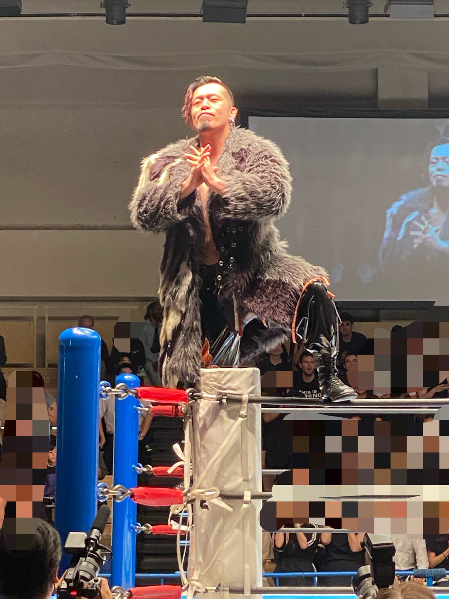 6miya9_38's tweet photo. 10.6後楽園ホール

晃生クンのこの動作好きィィィぃぃぃい

なんで写真4枚しか貼れないの！？
全部貼らせろよぉ！ https://t.co/fqqdhr3Xht