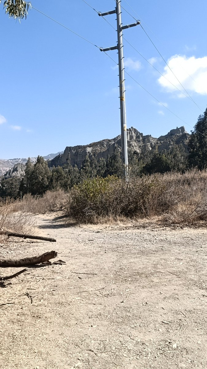 Nay_yLy's tweet photo. Voy extrañar TOPOGRAFÍA 🫤👎
#IngCivil https://t.co/NWdwNEAy9C