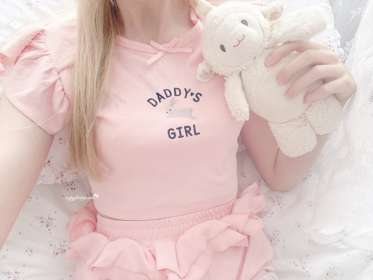 eepyfairycake's tweet photo. ‘𝓈 𝓁𝒾𝓉𝓉𝓁𝑒 𝓃𝓊𝓇𝓈𝑒𝓇𝓎 ૮꒰ ྀི◜๑◝ ꒱ა 🥛

ᰔ bunny babie 🐰🎀🍼 https://t.co/gB5cMHI7pl