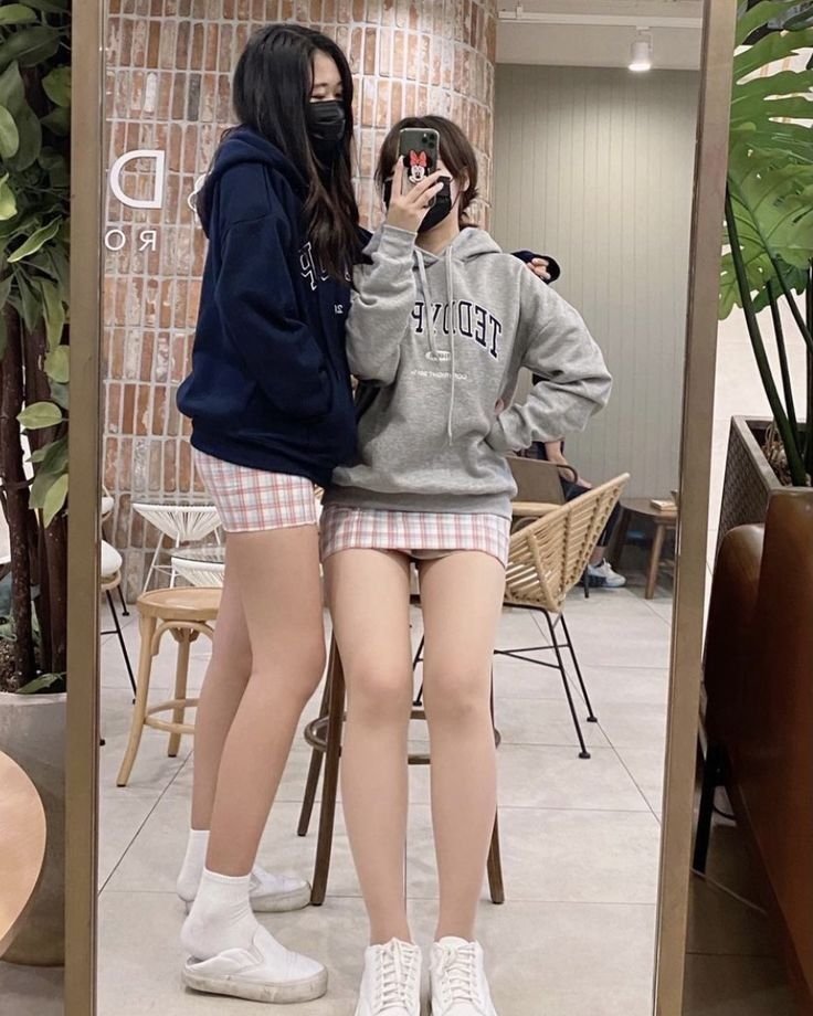 Minami_d1's tweet photo. 自分の立場わかるよね？💕

どうするべきかわかるよね？💕

上手に出来たら笑ってあげるw

#崇韓　#韓女様 https://t.co/TKCjlvAqm9
