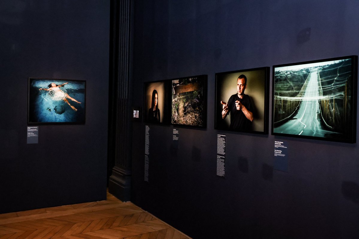 AcadBeauxarts's tweet photo. "Ukraine, le mal qui reste" : Guillaume Herbaut, lauréat du Prix de Photographie Marc Ladreit de Lacharrière - Académie des beaux-arts 2024, explore à hauteur d’homme les traces visibles et invisibles du conflit le plus dévastateur depuis 1945 en Europe : https://t.co/K6b3vwPGhC https://t.co/zicqVm02AY