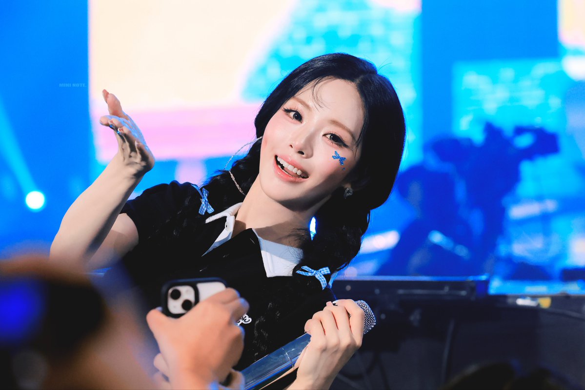 mininote_jw's tweet photo. 260905 

#프로미스나인 #fromis_9 #박지원 https://t.co/rL5sqAdxqD