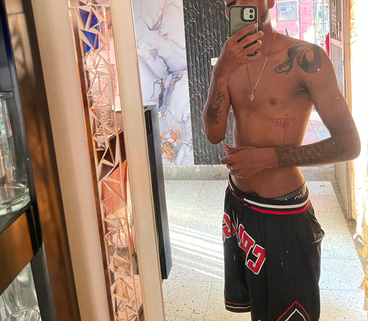 KVN_0419's tweet photo. Chudai🔥 Dale RT para más https://t.co/DhcLjljtXt