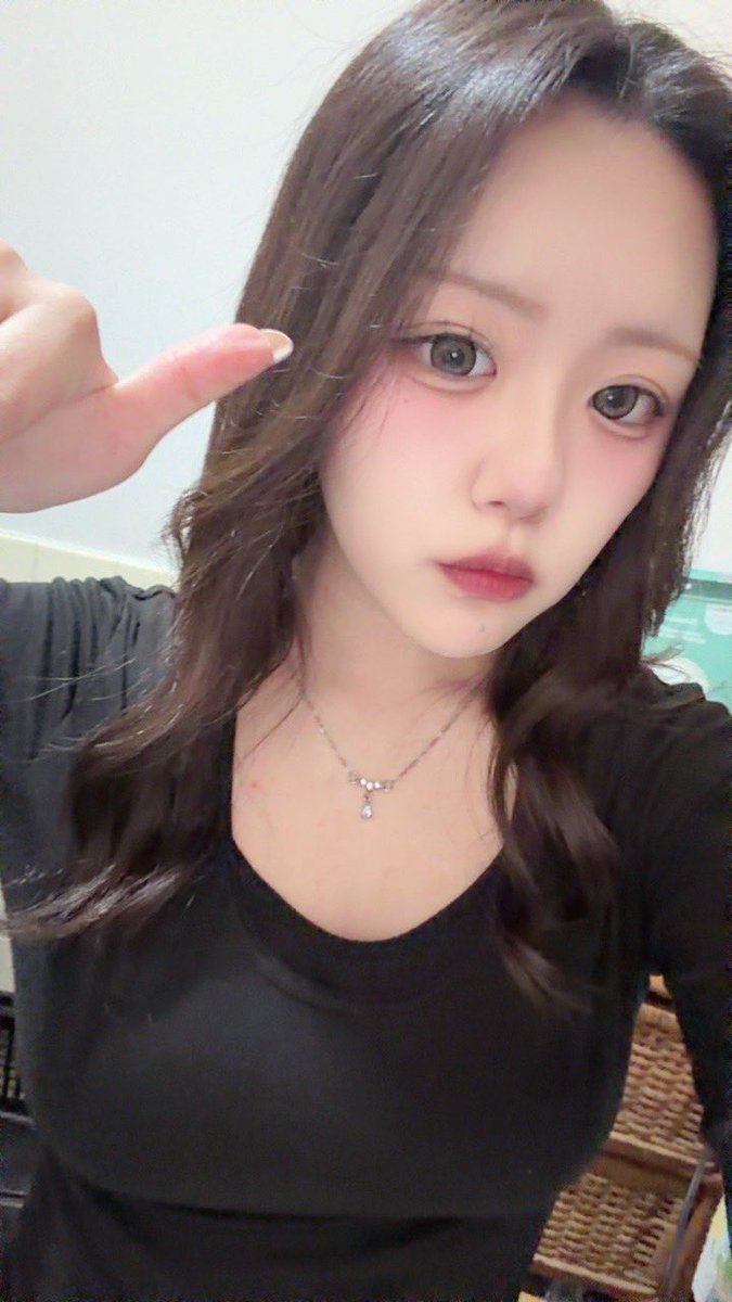 aiueogmat's tweet photo. この子のハメ撮りあります 交換しましょ https://t.co/aF1IczGwlm