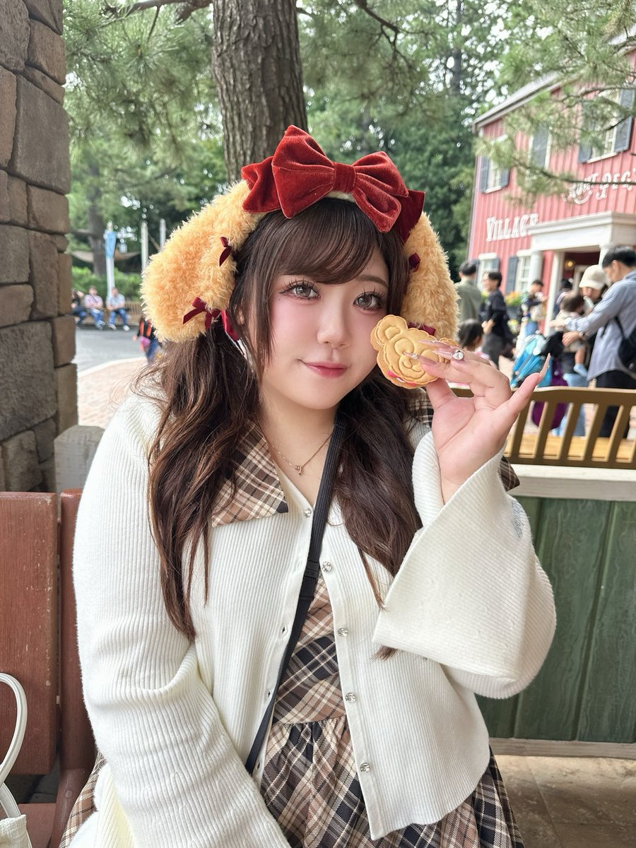 gg_kantaro's tweet photo. 95kg 4Lサイズ着用💭🫧
太ってる私が作ったから、太ってる子が来たら1番可愛いに決まってんの😡💕

Louiosyコラボのお洋服最高に可愛い🫶🏻 https://t.co/Q5XMRdeLMk