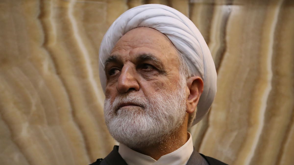 welt's tweet photo. Wegen angeblicher Prophetenbeleidigung – 23‑jährigen Frau droht im Iran die Hinrichtung https://t.co/ByWjjxLKMD https://t.co/dG8GIFCv3T