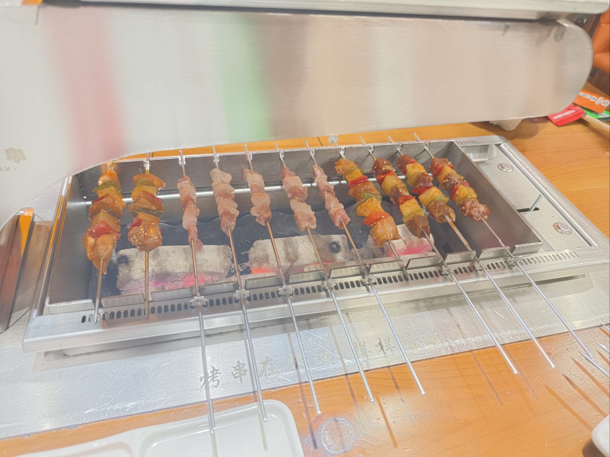 Issueh_E61ms's tweet photo. [Las deliciosas brochetas asadas de Tao Lin Kao son el sabor que necesitas hoy!]， https://t.co/97RQ6iRca4