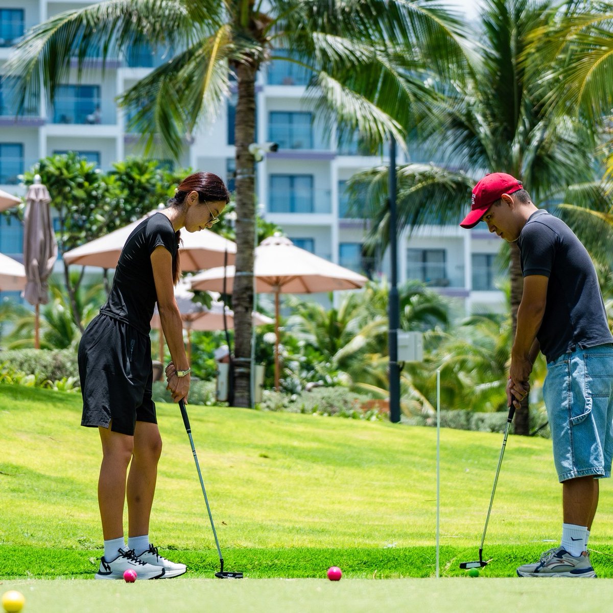 TatuVitor's tweet photo. Khoảnh khắc đáng nhớ đôi khi đến t��� những niềm vui giản dị. Tại Lugano Resort &amp; Spa Cam Ranh, tận hưởng Mini Golf &amp; Bocce giữa không gian xanh mát, gió biển Bãi Dài và những tiếng cười bên người thân yêu. https://t.co/CKq5S6YfpV