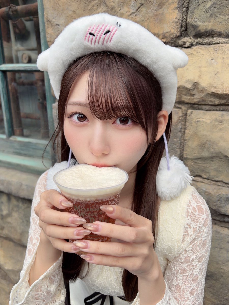hanamori_hina's tweet photo. ３連休に乾杯🍻♡ https://t.co/MlswWgdJHO