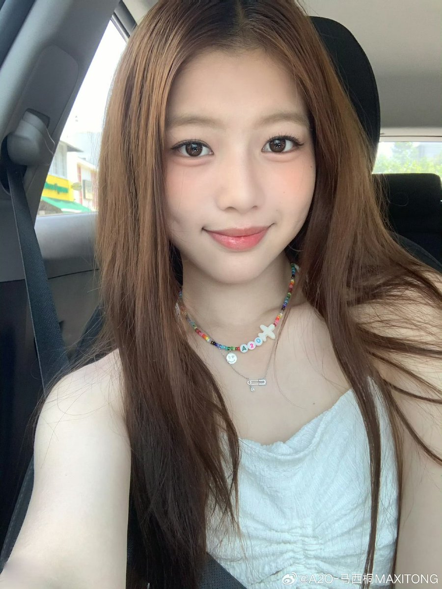 ddoingee2's tweet photo. 네컷사진 📸💓

#A2O #A2OLITE #MERCI https://t.co/1I4BZQLMR0