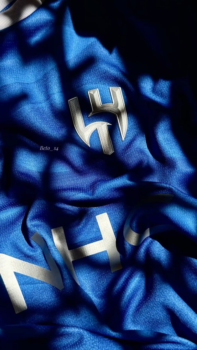 sharasport's tweet photo. سحب على تيشيرت من اختيار صاحب التوقع الصحيح لمباراة الهلال - الإتحاد! 👕⚽

للدخول في السحب:
1️⃣ خمن التوقع الصحيح.
2️⃣ تابع الحساب.
3️⃣ إعادة نشر للتغريدة.

سيتم اختيار صاحب التوقع الصحيح بشكل عشوائي وإعلان النتيجة بعد المباراة 🔥

آخر موعد للتوقع الصحيح قبل المباراة.

بالتوفيق للجميع! 
#الهلال_الإتحاد