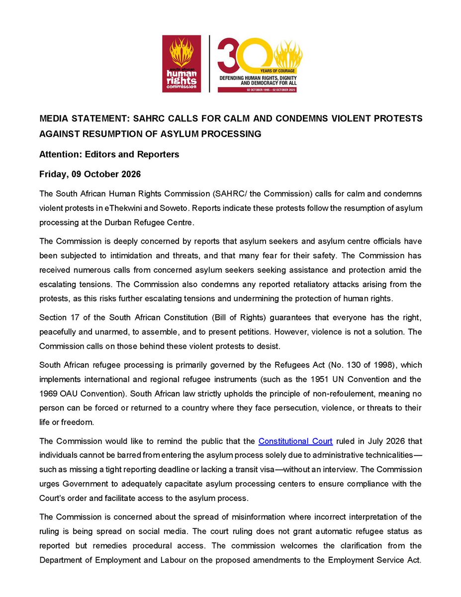 SAHRCommission's tweet photo. SAHRC CALLS FOR CALM AND CONDEMNS VIOLENT PROTESTS AGAINST RESUMPTION OF ASYLUM PROCESSING

SAHRC is concerned about the spread of misinformation where incorrect interpretation of the ruling is being spread on social media. The court ruling does not grant automatic refugee status https://t.co/utZaeAzvqn