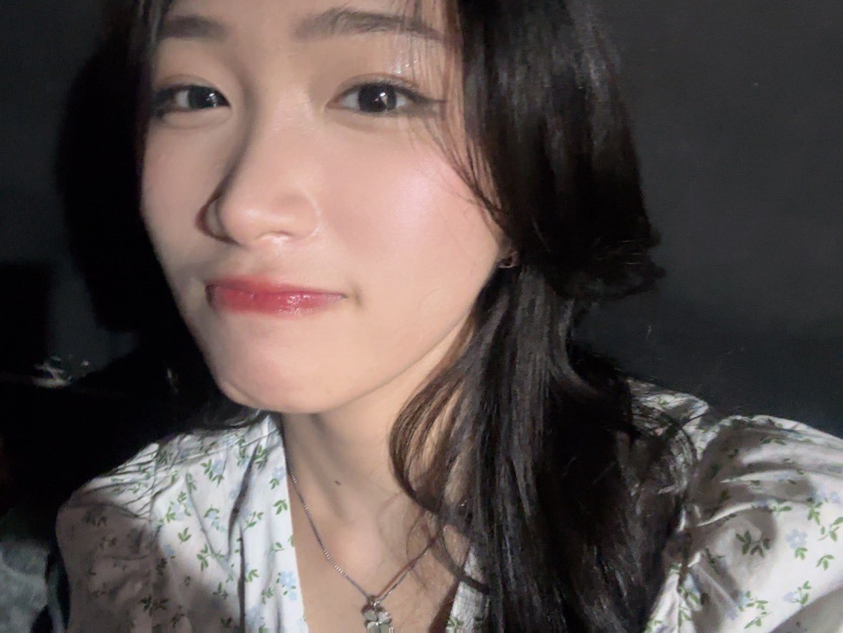 Levi_JKT48's tweet photo. #LeVriday https://t.co/upksIHRhZX