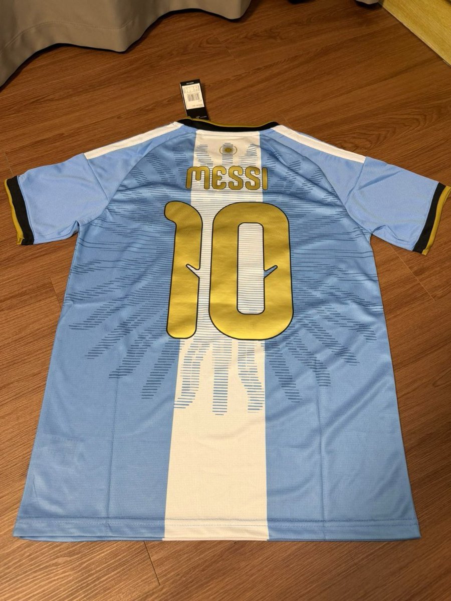 IndicaMLfutt's tweet photo. ⚠️ Lista de 1000 Camisas Tailandesas 1.1 no Mercado Livre atualizada!

*Anúncios com Manquim com a mão para trás da camisa são Camisas Versão Jogador.

🔥PROMOÇÃO NAS VERSÃO JOGADOR:https://t.co/fRMZOSLIOM

🔥 PROMOÇÃO DAS RETRÔ: https://t.co/E5r2cMk6z7

🔴 Flamengo: https://t.co/Y5r697tn7H
⚫️ Corinthians:https://t.co/xPsbNZTB2j
🟢 Palmeiras:https://t.co/xbeRdARczJ
🔴 São Paulo:https://t.co/me1xDuvful
⚫️ Vasco:https://t.co/LtTZ6z5GSZ
🔵 Cruzeiro:https://t.co/J0r0CkbV0Y
⚫️ Atlético:https://t.co/msj5TYmpoP
⚪️ Santos:https://t.co/5QLqQZWbtx
🟢 Fluminense:https://t.co/unVN8NRyWu
⚫️ Botafogo:https://t.co/84HEL3At9b
🔵 Grêmio:https://t.co/eh3zeVoBOt
🔴 Internacional:https://t.co/O5ZJuQXM8a
🇧🇷  Outros Brasileiros:https://t.co/77VDhhAQmN

🔙 Camisas Retrô:https://t.co/hEeECW0vlO

🔵 Todos Europeus:https://t.co/C1Vm5ehzaX

⚫️ Outros Clubes:https://t.co/VAWsqKptbs

🌎 Todas Seleções:https://t.co/NGUJVKN5Ka

🏈 NFL:https://t.co/6Dau4A7NFx
🏀 NBA:https://t.co/M8FExVBcBS
🏁 F1:https://t.co/6zGvOPCnYe
⚫️ Adidas:https://t.co/xQbs3yDWJn
____________________________

QUER ALGUMA CAMISA QUE NÃO ESTÁ LISTA? É SÓ PEDIR NOS NOSSOS GRUPOS!👇

*Nos nossos grupos ensino como pegar frete grátis comprando apenas uma camisa.

Nosso WhatsApp: https://t.co/V2xv9WP4TN

Nosso Telegram:https://t.co/uUJJ8i74hA