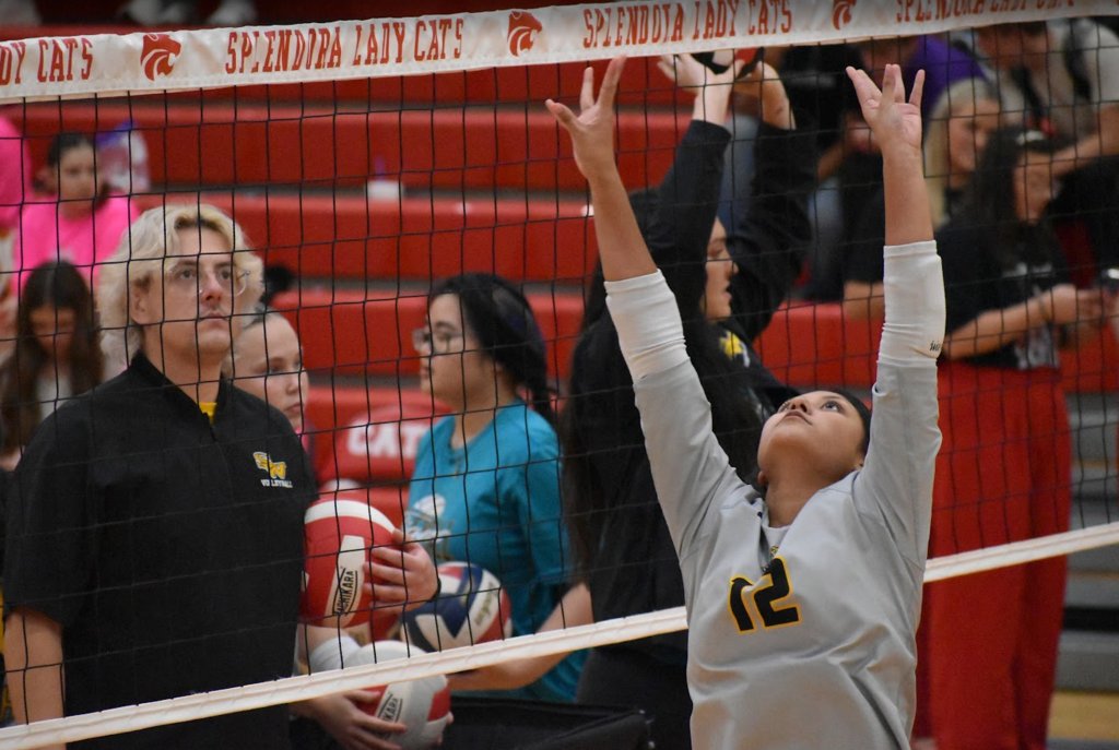 SpringWoodsHigh's tweet photo. The Spring Woods High School Varsity Volleyball team took on Splendora High School on October 8, 2026. They did a great job! Photos courtesy of Rebekah Ozdemir. https://t.co/dSLBfUvnSg