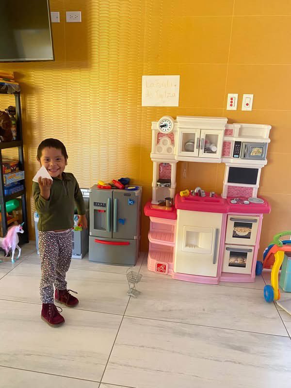 NARIZROJAAC's tweet photo. Ellos son nuestra razón de ser , son nuestros niños y nos debes es protegerlos y amarlos https://t.co/8MSdgXGXVr