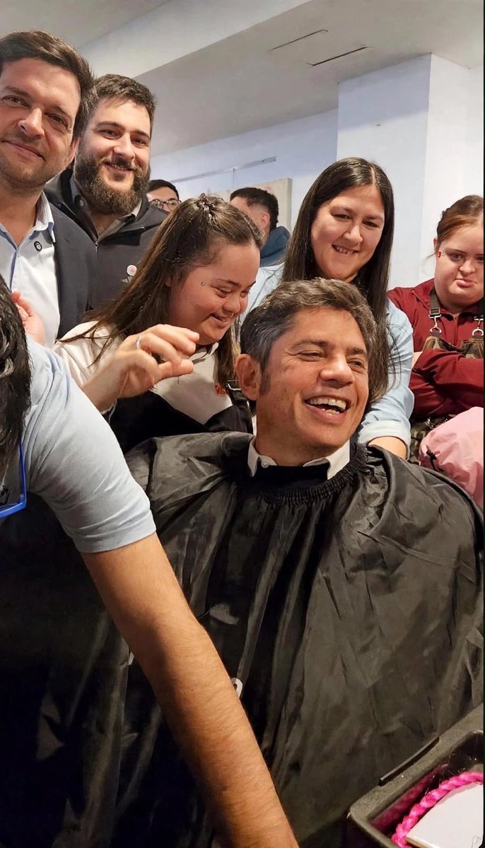 Eze_Berrueco's tweet photo. 📍#AlmiranteBrown | ♿️🦻🏽 EXPO INCLUSIÓN 2026

👉🏽 Participamos de la 6ª Expo Inclusión, la feria para visibilizar y promover el acceso al trabajo de las personas con discapacidad, junto al gobernador @kicillofok, el ministro @waltercorreaok, @CascallaresPJ y  @JuanoFabiani https://t.co/1MTjFqKiEG
