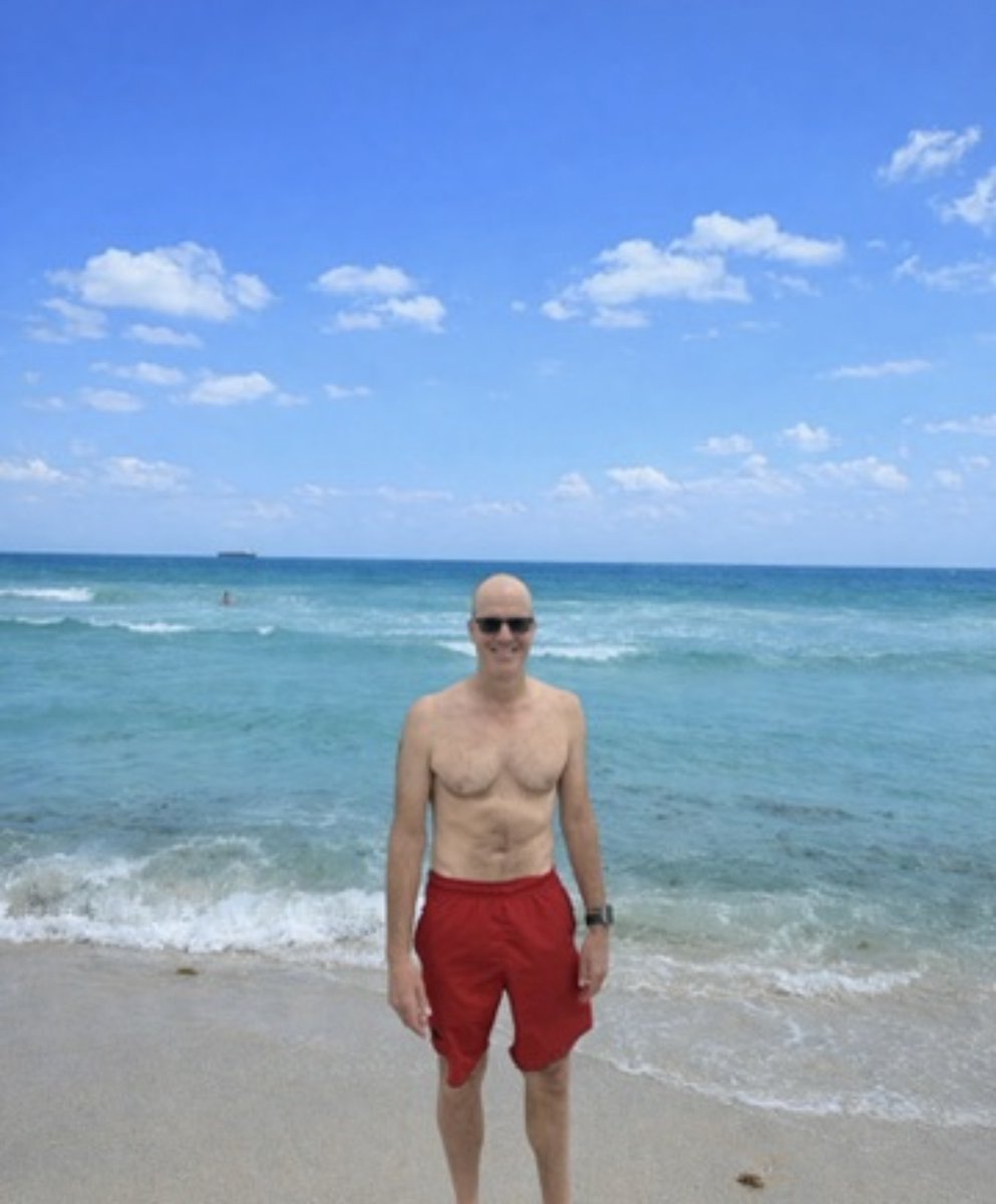 markkaplan20's tweet photo. I was the fittest person in every room I walked into. I have been an underdog my entire life.

I arrived at UC Irvine with nothing. I became the Division 1 College Player of the Year in the country. Arthur Ashe handed me the award at the US Open in 1989. Neither of us knew we shared the same genetic disease.

I went on the ATP Tour for six years. Won two professional tournaments. Beat former number 1, 4, 7 and 10 ranked players in the world. I was ranked #117 in the world playing all 4 grand slams.

At 52, my heart stopped on a tennis court.
