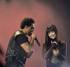 auroraa1g's tweet photo. Jennie Joins The Weeknd for First 'One of the Girls Gibran lexusgg https://t.co/kEC1V5bTYl