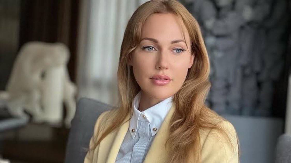 gusholderhaber's tweet photo. Meryem Uzerli:

"Biriyle beraber olup onunla hayatının sonuna kadar birlikte olunca başarı mı oluyor? Bence aşkta başarı yok." https://t.co/sbe3HXOf3d