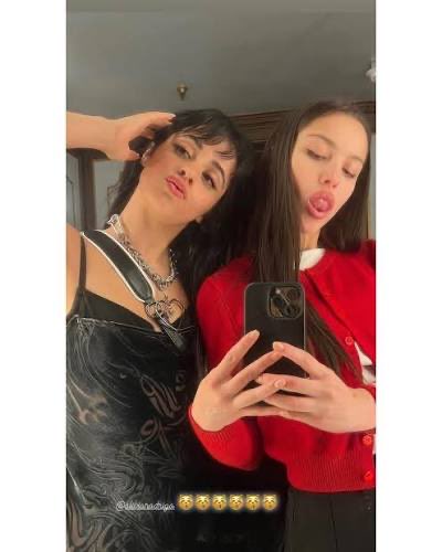 sailor_moonbaby's tweet photo. Mind you, Camilla did this to her own bandmate and was racist to them. She also made a song about Sabrina first and admitted to talking to her ex while he was in a relationship and slept with Drake for a feature. But olivia love racist so I get why she would support that https://t.co/Mt99H06vKS