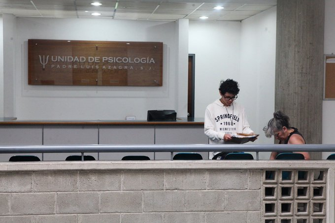 enlaucab's tweet photo. La Unidad de Psicología Padre Luis Azagra, s.j. (#UPLA-UCAB) brinda atención en salud mental de calidad tanto a individuos como a grupos de la comunidad.

Estamos en acción por el bienestar psicológico del venezolano. https://t.co/4Dm6rKOZk6
