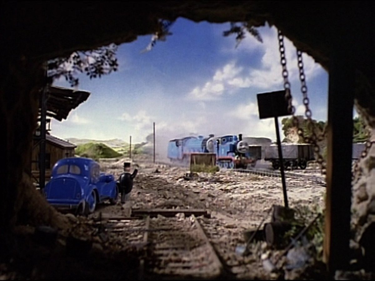 TrainzWithaZ's tweet photo. 42 years of this wonderful show. https://t.co/sbJxRONohW
