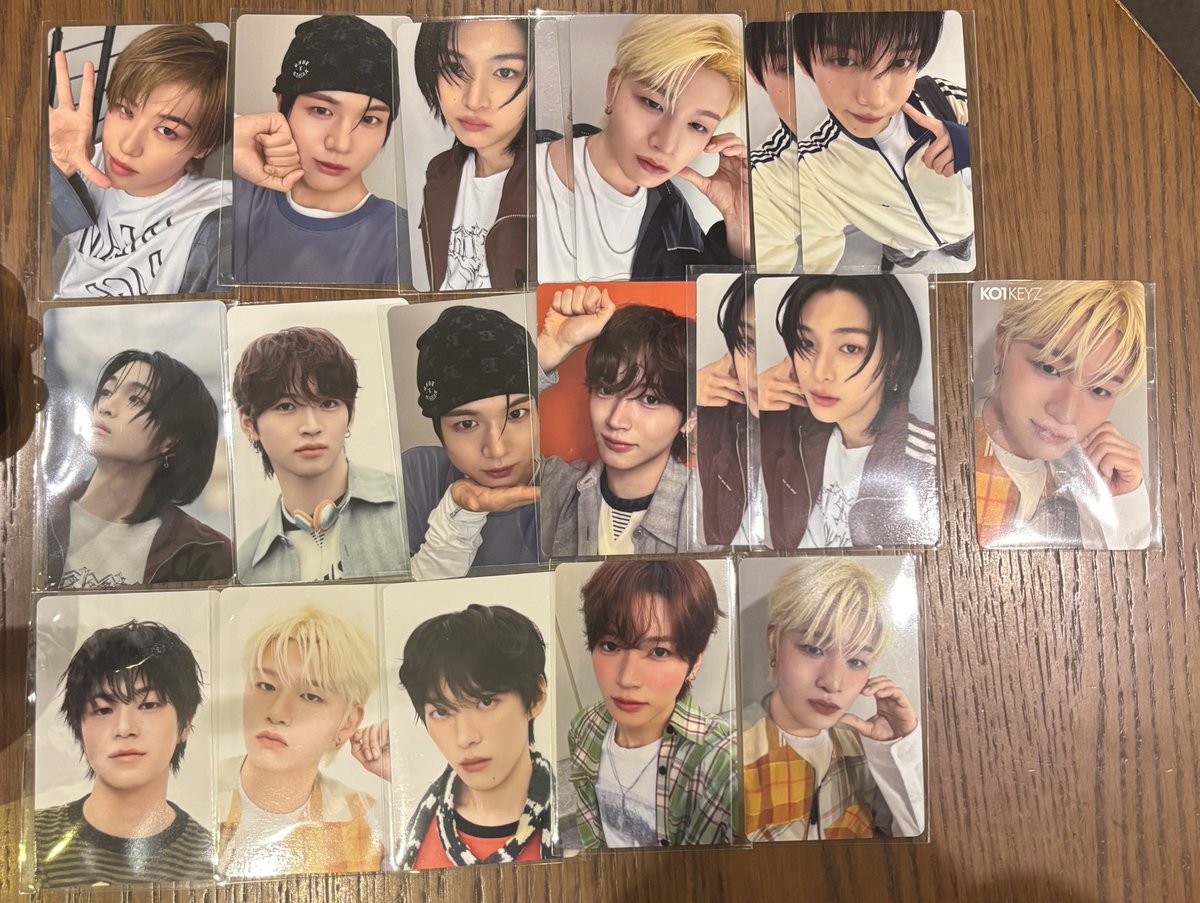 kdlfndskx's tweet photo. KO1KEYZ DEBUT SINGLE KO1KEYZ トレカ タワレコ HMV オンライン 店舗

譲）画像

求）同種安部 ＞シヨン

都内手渡し優先、郵送🉑
お気軽にお声がけ下さい。

 #KO1KEYZ交換 https://t.co/0OvFYf9x7L
