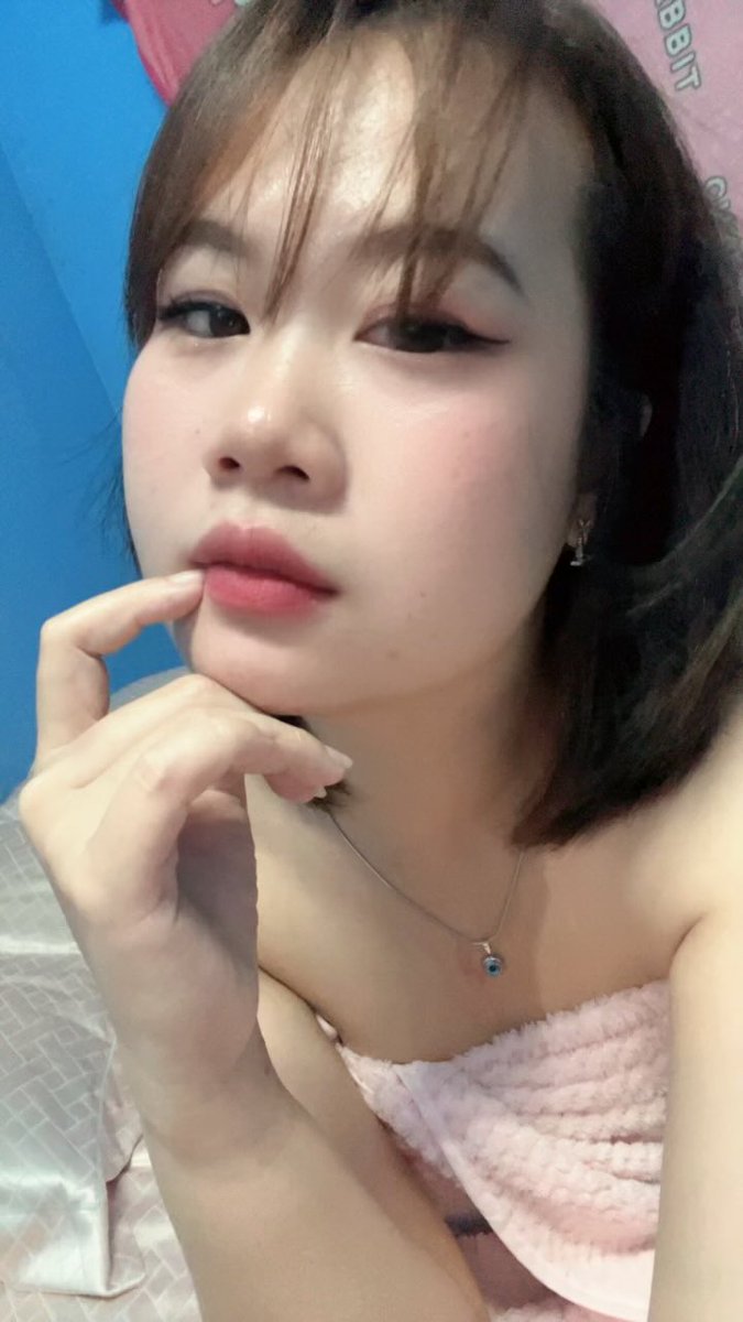 meloimea's tweet photo. เหงาเนอะ😌 #อุตรดิตถ์ในเมือง https://t.co/dwXD1tr4W1