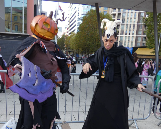 ValveCon's tweet photo. Just a few weeks to go until #MCMLondon! 

Our October meets tend to bring all the ghouls to the graveyard, are you joining in with the halloween spirit? https://t.co/lvjC57RGkU